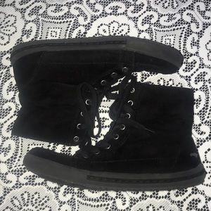 Memory Foam Lace-Up Black Booties
